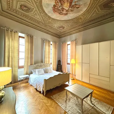 Апартаменты Verdi View